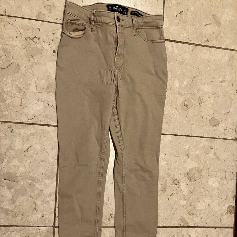 Like New Hollister Tan Pants Size 1S, High Rise Super Skinny
